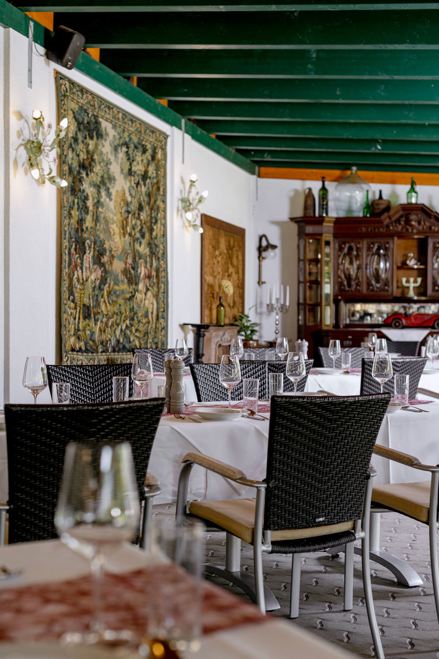 Gasthof Hoffmann, laid table 