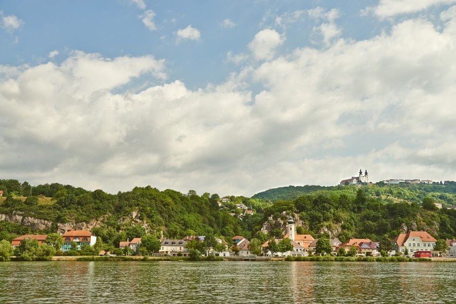 View towards Marbach an der Donau - Maria Taferl in the background