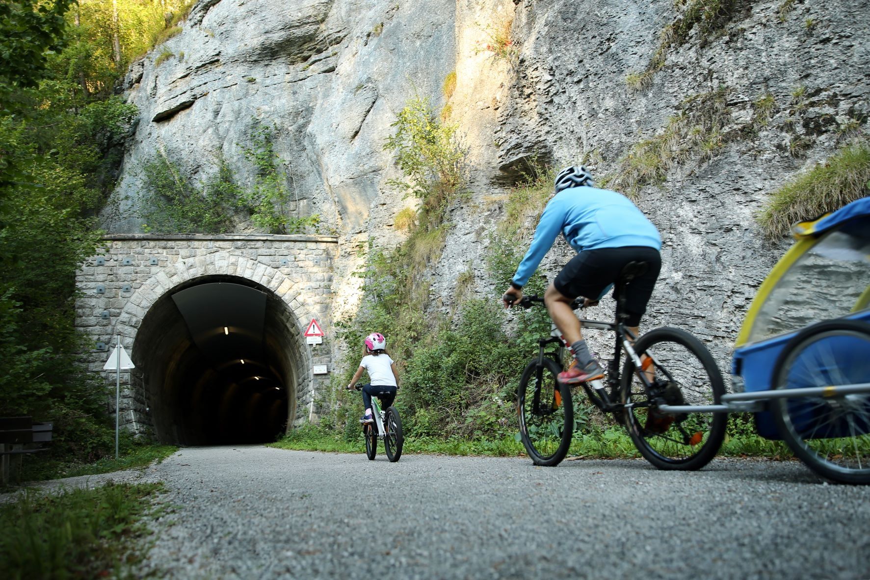 Falcon Gorge Tour