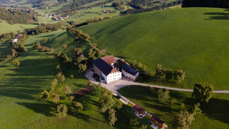 aerial-view-tiny-house-birner-3, © Sandra Gartlehner