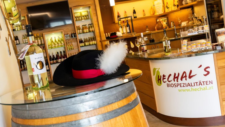 Hechal's organic specialties, &copy; Theo Kust