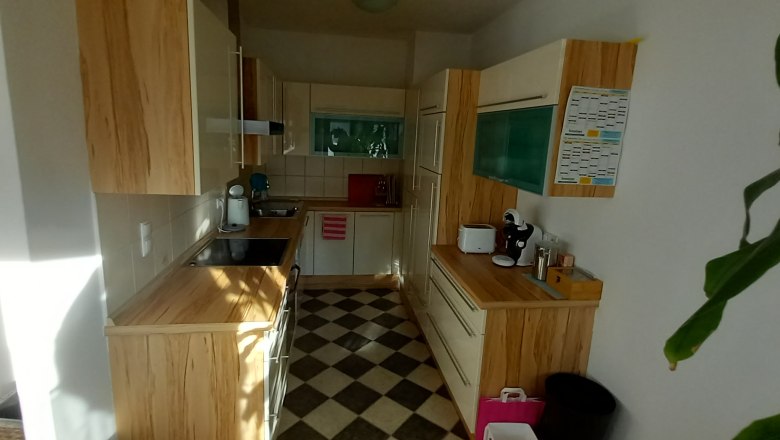 Kitchen view, © Familie Tiefenbacher