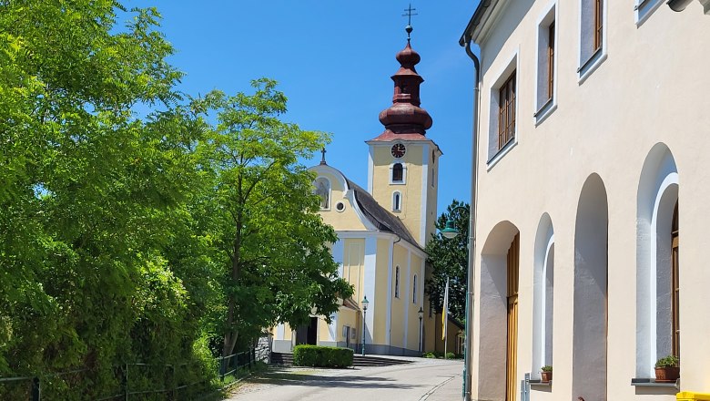 Feuersbrunn parish church, © Verena Schnatter
