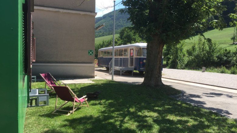 View from the front garden towards the station building, © M. Schorn