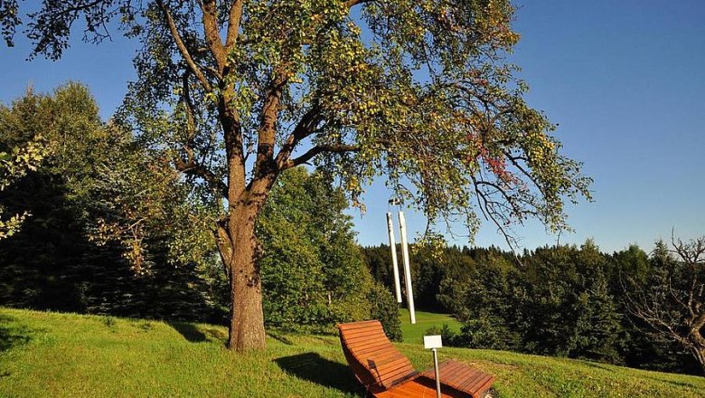 The path of happiness, &copy; Hotel des Gl&uuml;cks