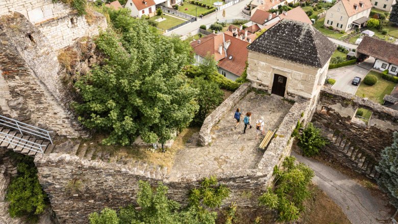 Krems-Rehberg ruins, &copy; Doris Schwarz-K&ouml;nig