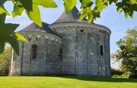 Petronell-Carnuntum round chapel, &copy; Donau Nieder&ouml;sterreich, Wagner