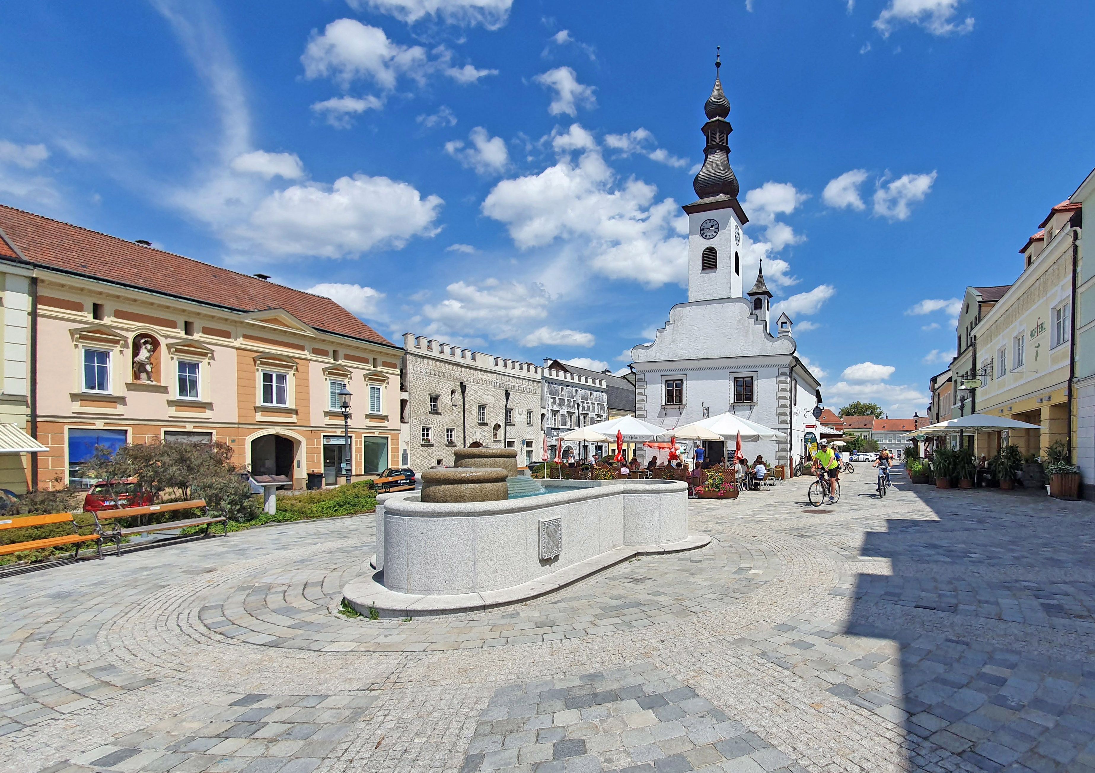 Gmünd town square
