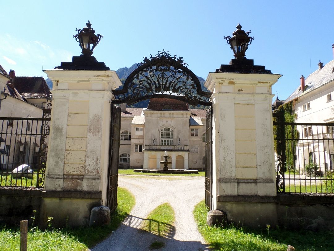 Seehof Castle