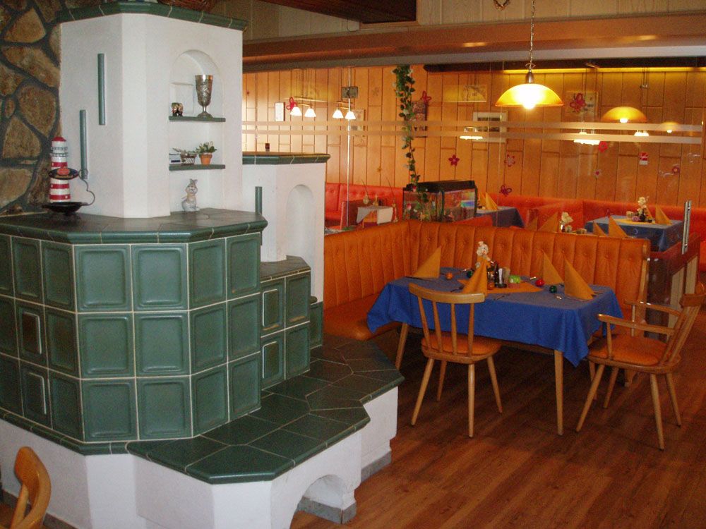 Restaurant Seeblick dining room