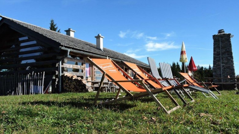 Anna Alm on the Hennesteck, &copy; zVg Anna-Alm