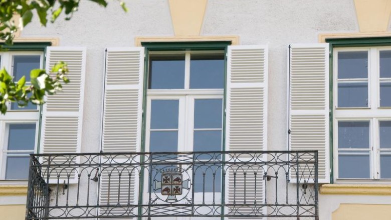 Exterior view, &copy; Schloss Gumpoldskirchen Betriebs-GmbH