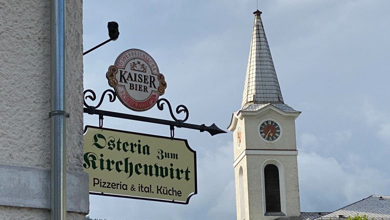 Close to the church - as the name suggests, &copy; Osteria zum Kirchenwirt