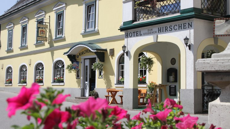 Hotel zum Goldenen Hirschen in summer, © Hotel zum Goldenen Hirschen