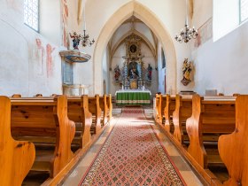 Wehrkirche Bad Sch&ouml;nau innen, &copy; Wiener Alpen in Nieder&ouml;sterreich - Bad Sch&ouml;nau