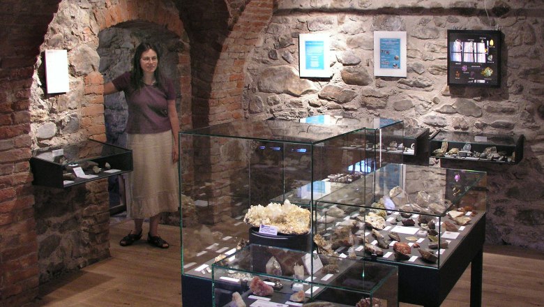 Mineral collection in the Steinstadel, © Gerald Knobloch