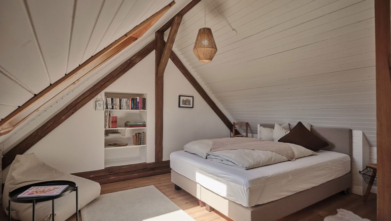 Bedroom, orchard, © Mathias Lixl / lixl.com