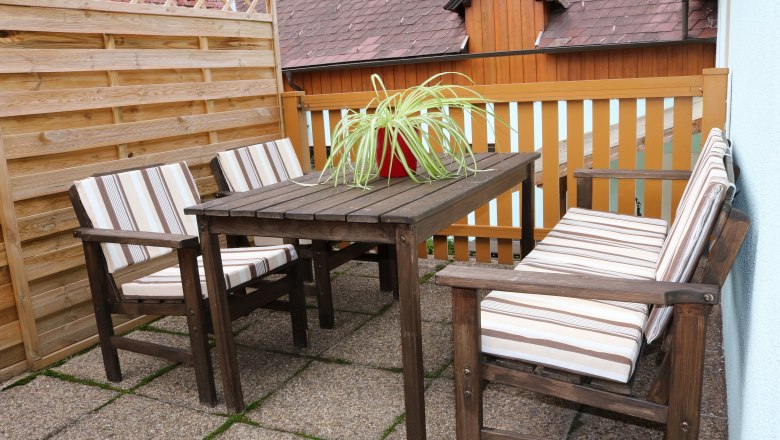 Terrace guests 4, © Gruber Claudia