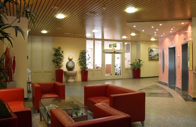 Foyer, © Die Residenz Bad Vöslau- Das Hotel für junggebliebene Senioren Foyer, © Die Residenz Bad Vöslau- Das Hotel für junggebliebene Senioren