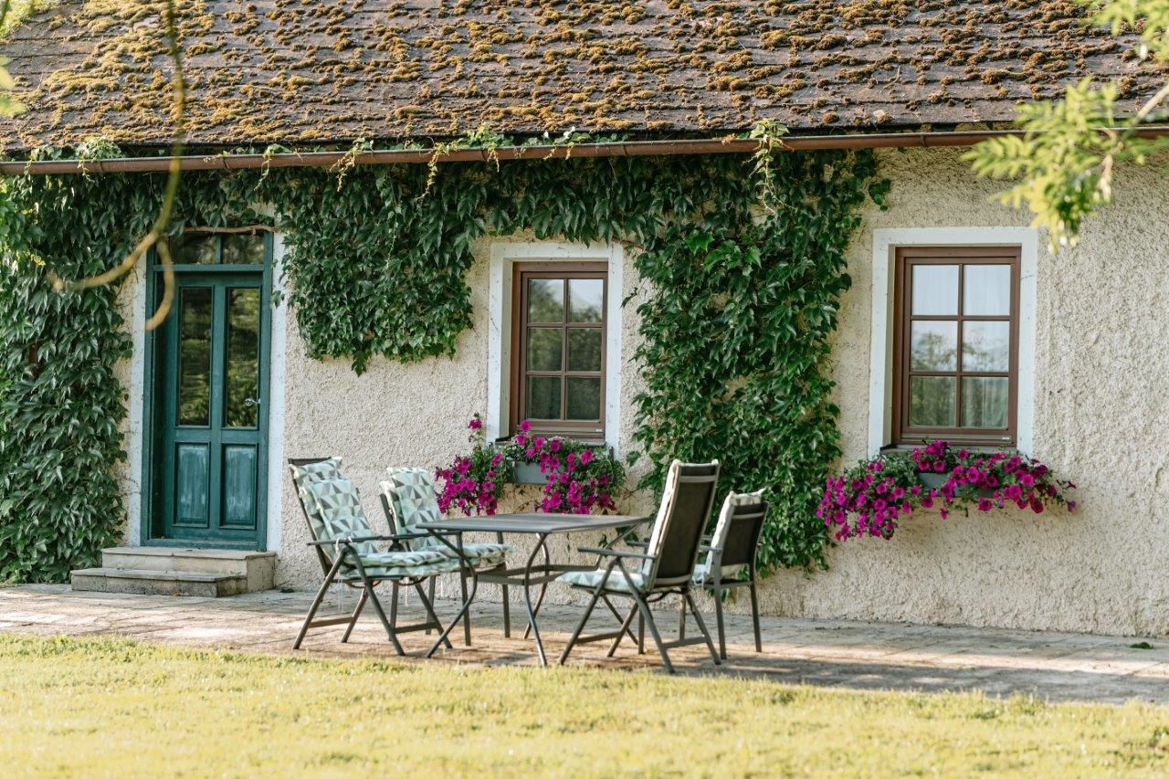 Gardener's house 