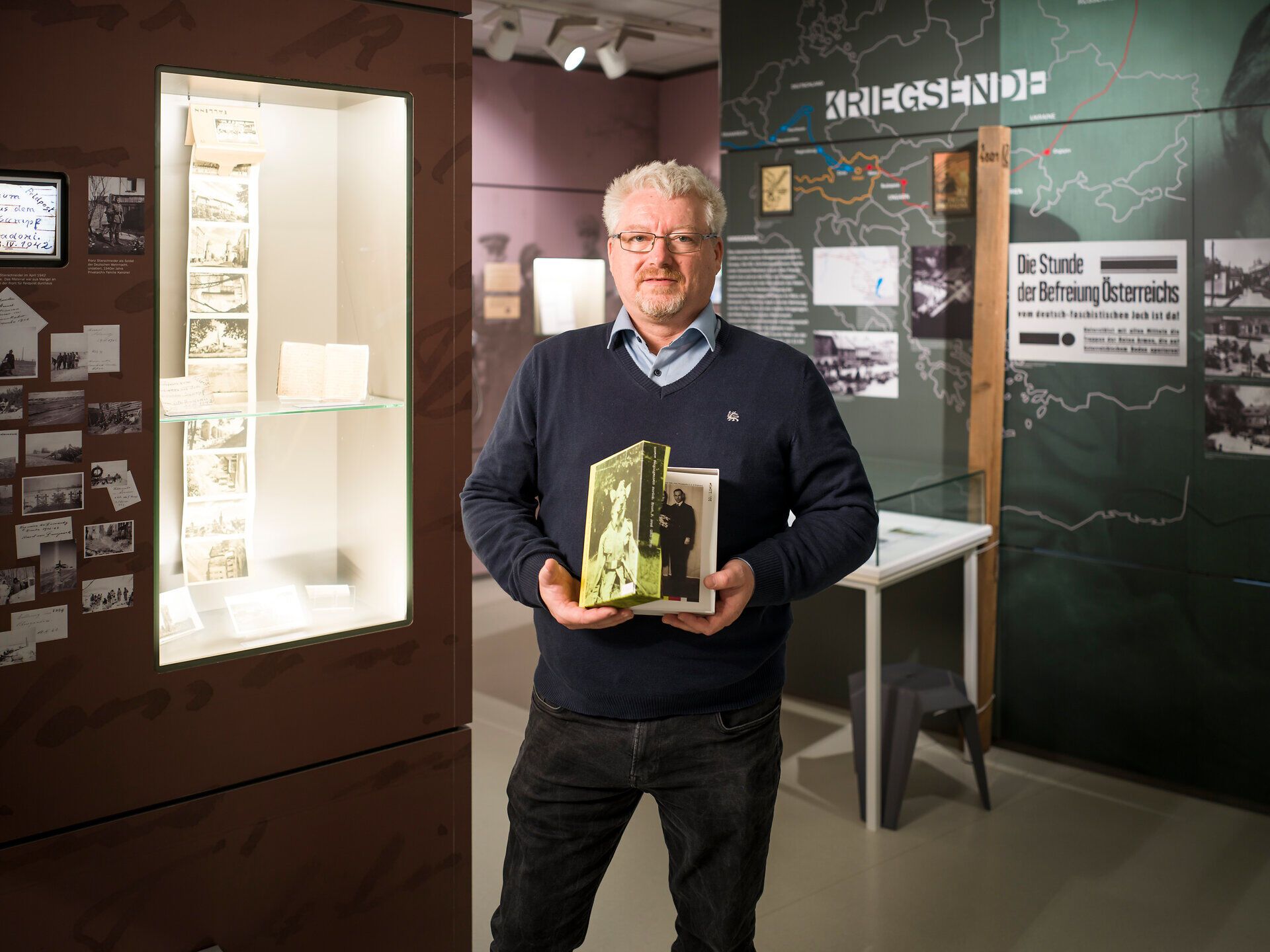 Michael Schrabauer on the premises of the "Erlauf Erinnert" museum in Erlauf in the Nibelungengau region