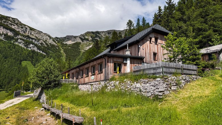 Waxriegelhaus from the outside