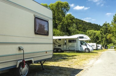 Vacation at the camping spot, © istock/querbeet