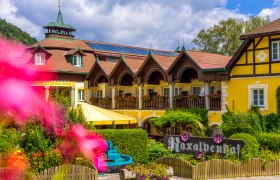 The Hotel Raxalpenhof, © Wiener Alpen / Christian Kremsl