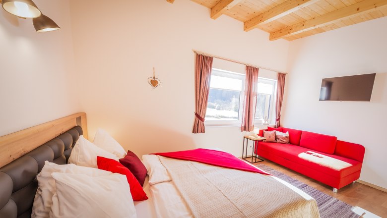 Red vacation apartment - Bedroom 2, © Ludwig Fahrnberger
