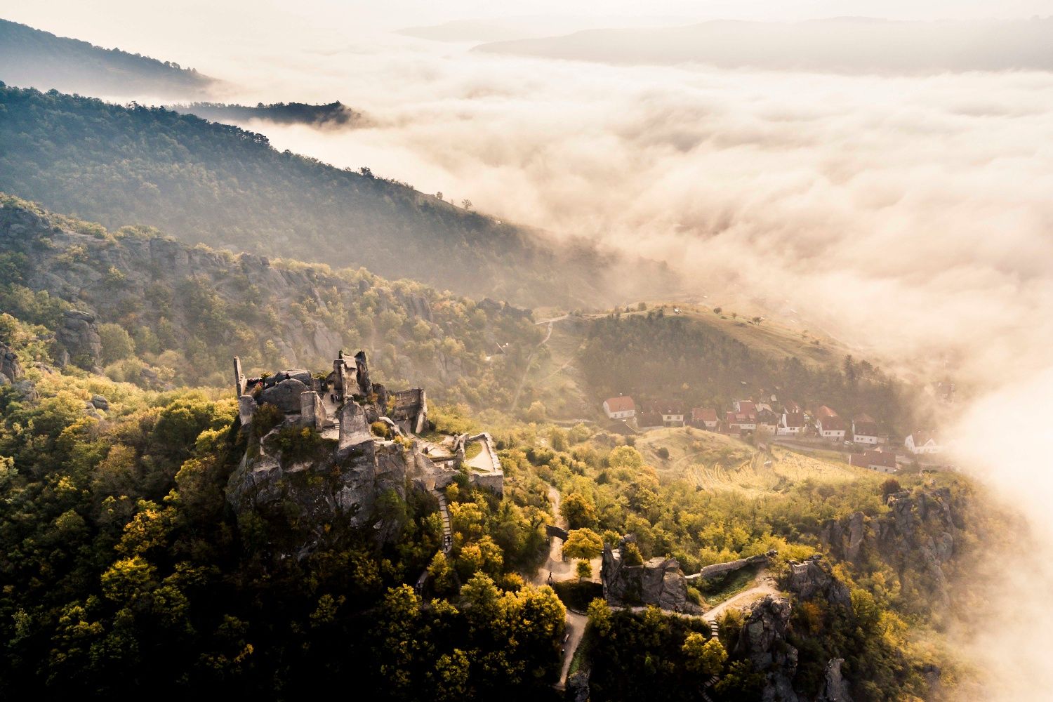 Dürnstein ruins with fog