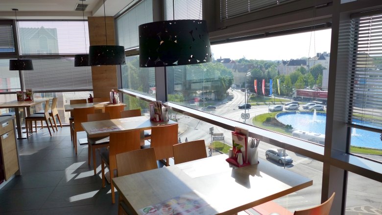 XXXLutz Restaurant, &copy; Marketing St.P&ouml;lten GmbH