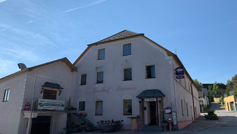Exterior view of Gasthaus Pemmer, © Gemeinde Lichtenau