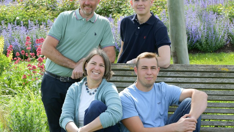 Mayer family, father, mother, 2 sons