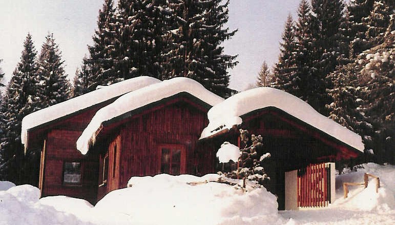 Trialhof Schaureith forest house in winter, &copy; Familie En&ouml;ckl