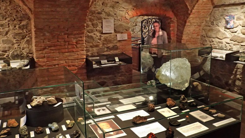 Mineral collection in the Steinstadel, © Gerald Knobloch