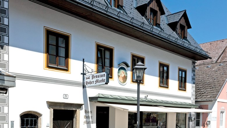 Exterior view of Haus Hoher Markt, &copy; Bischofreiter