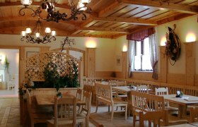 Wine tavern, &copy; Anita Schiessler