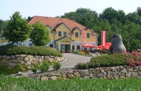 Parliamentary host, © Parlamentwirt