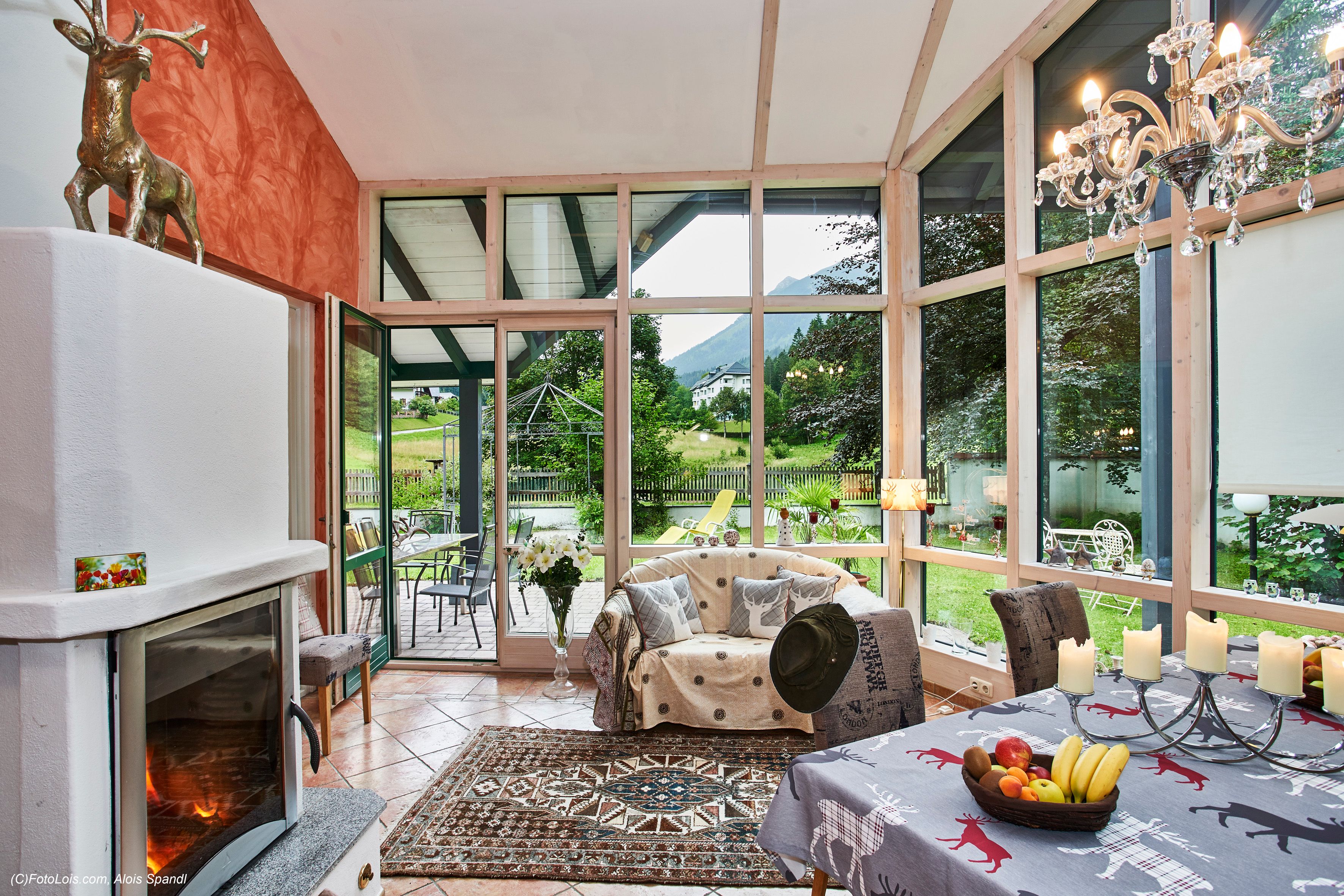 Winter garden/ living room vacation apartment Ötscher