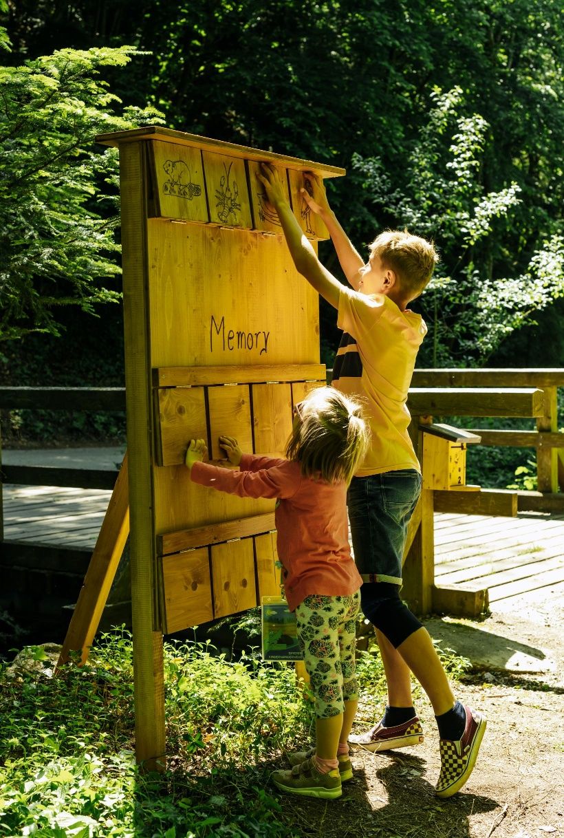 Memory station