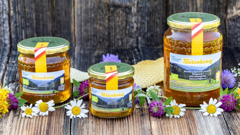 Organic beekeeping Blamauer, &copy; Theo Kust