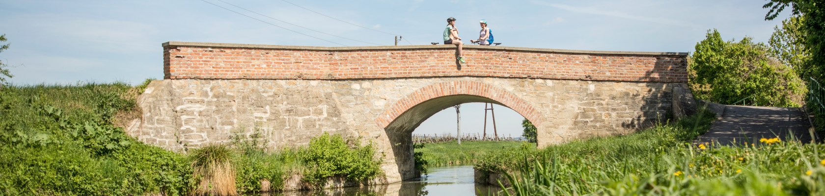 Experience the south of Vienna by bike , © (c) Wienerwald Tourismus GmbH/Raimo Rumpler