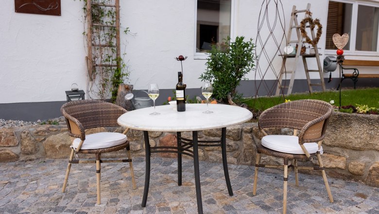 Inner courtyard, &copy; ReiWaSchHOF