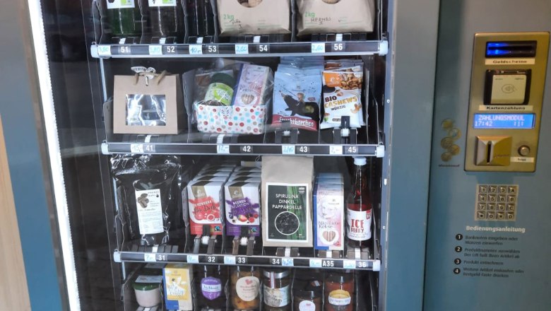 A vending machine with organic products such as eggs, potatoes and drinks from the Perger organic farm.