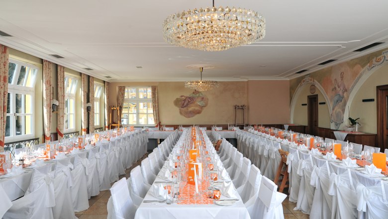 Set tables in the Melk Abbey Restaurant, © Stiftsrestaurant Melk
