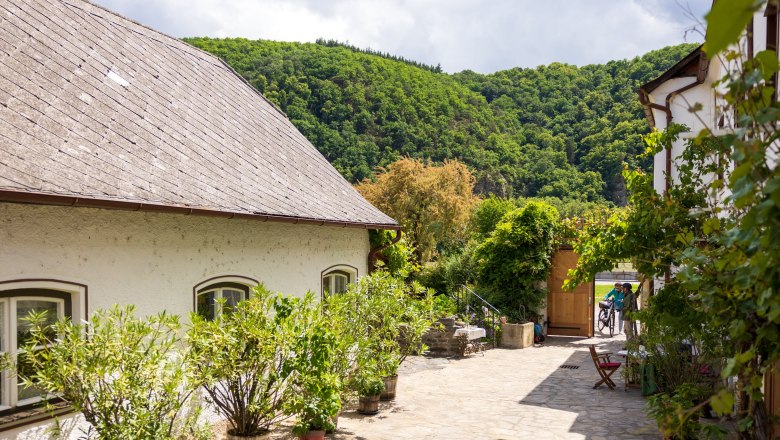 The inner courtyard, &copy; Florian Lechner