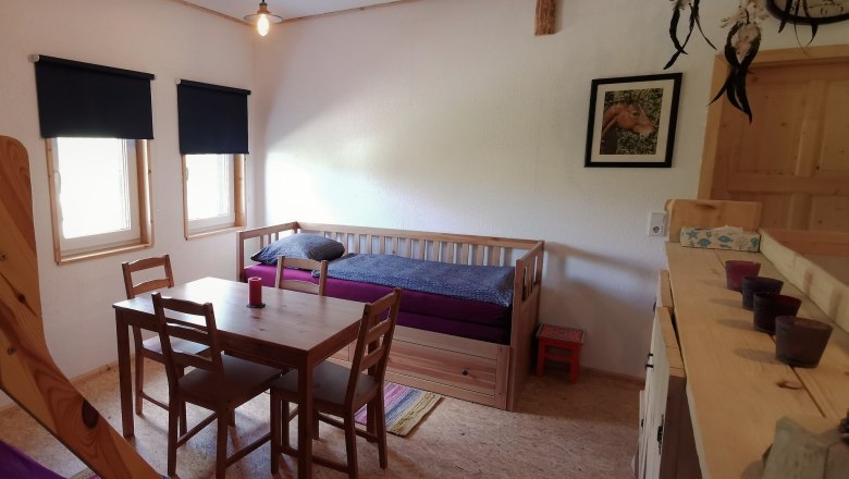 Shared room, &copy; Els-kwatawa Ranch