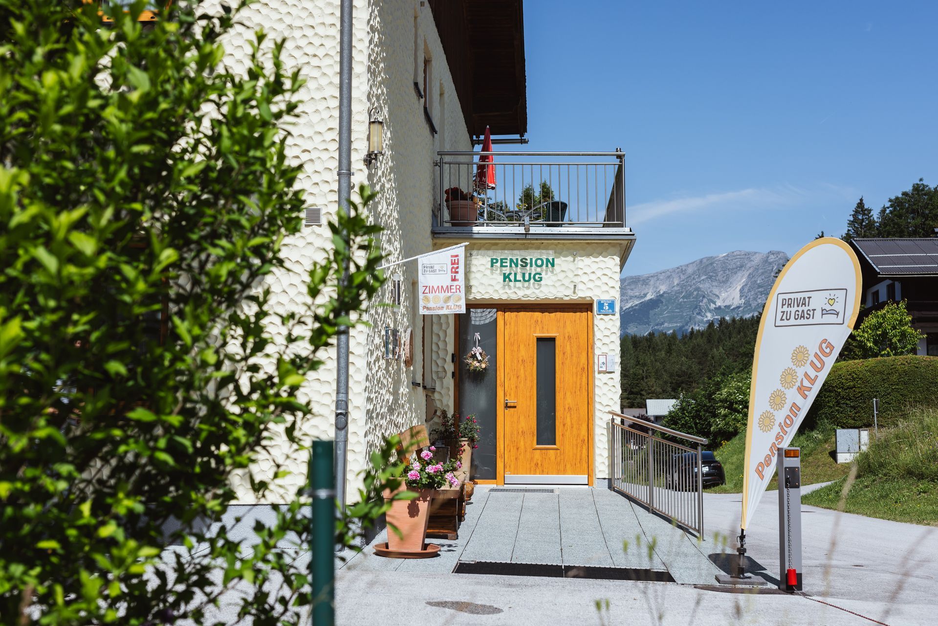 Pension Klug - Entrance