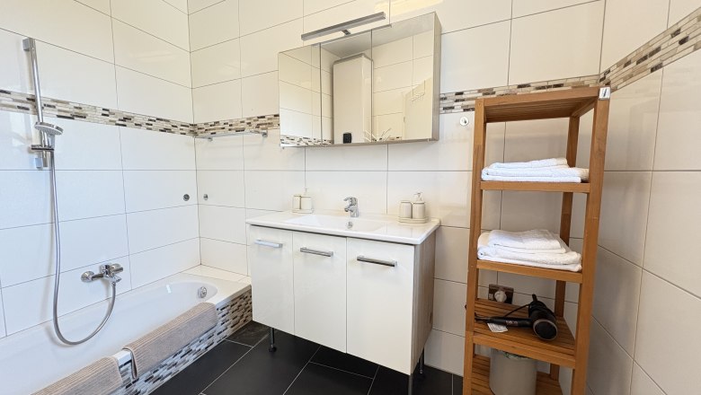 Natural garden vacation in Steffi's vacation apartments, &copy; Stefanie Kratzer