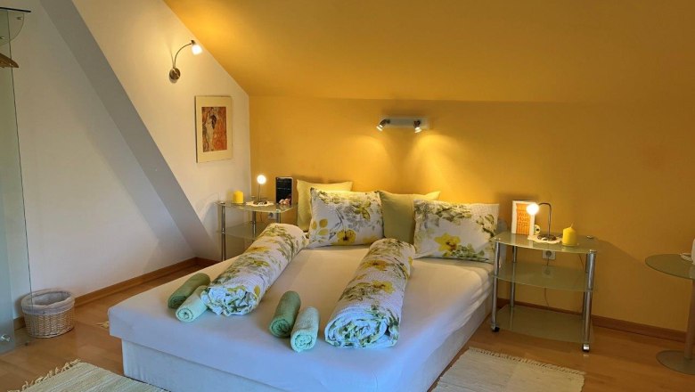 Bedroom upper floor, © Familie Schlager